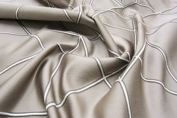 christian-fischbacher-14629-contour