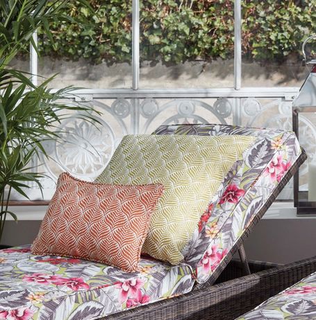 osborne-and-little-f7442-calathea