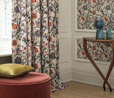 osborne-and-little-f7777-puzzlewood