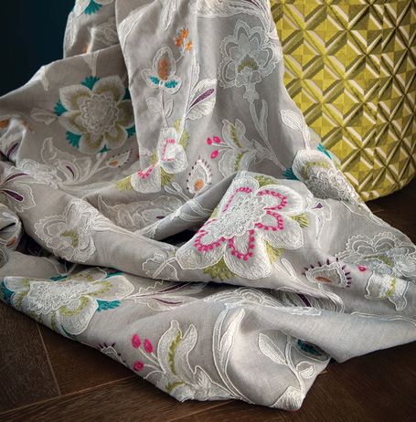 osborne-and-little-f7401-rosings