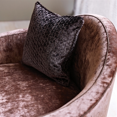 osborne-and-little-f6314-sereno-plain