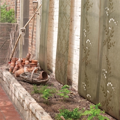 nina-campbell-ncw4107-wilmington