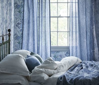 osborne-and-little-f7164-zephyros